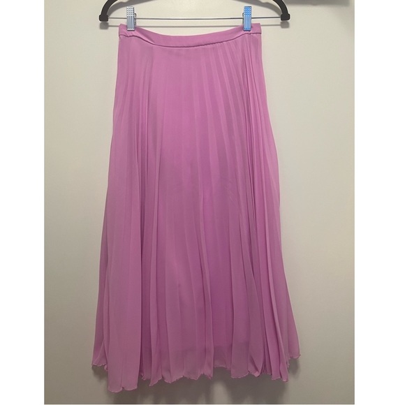 ASOS Pleated Chiffon Midi Skirt in Lilac - Picture 6 of 6